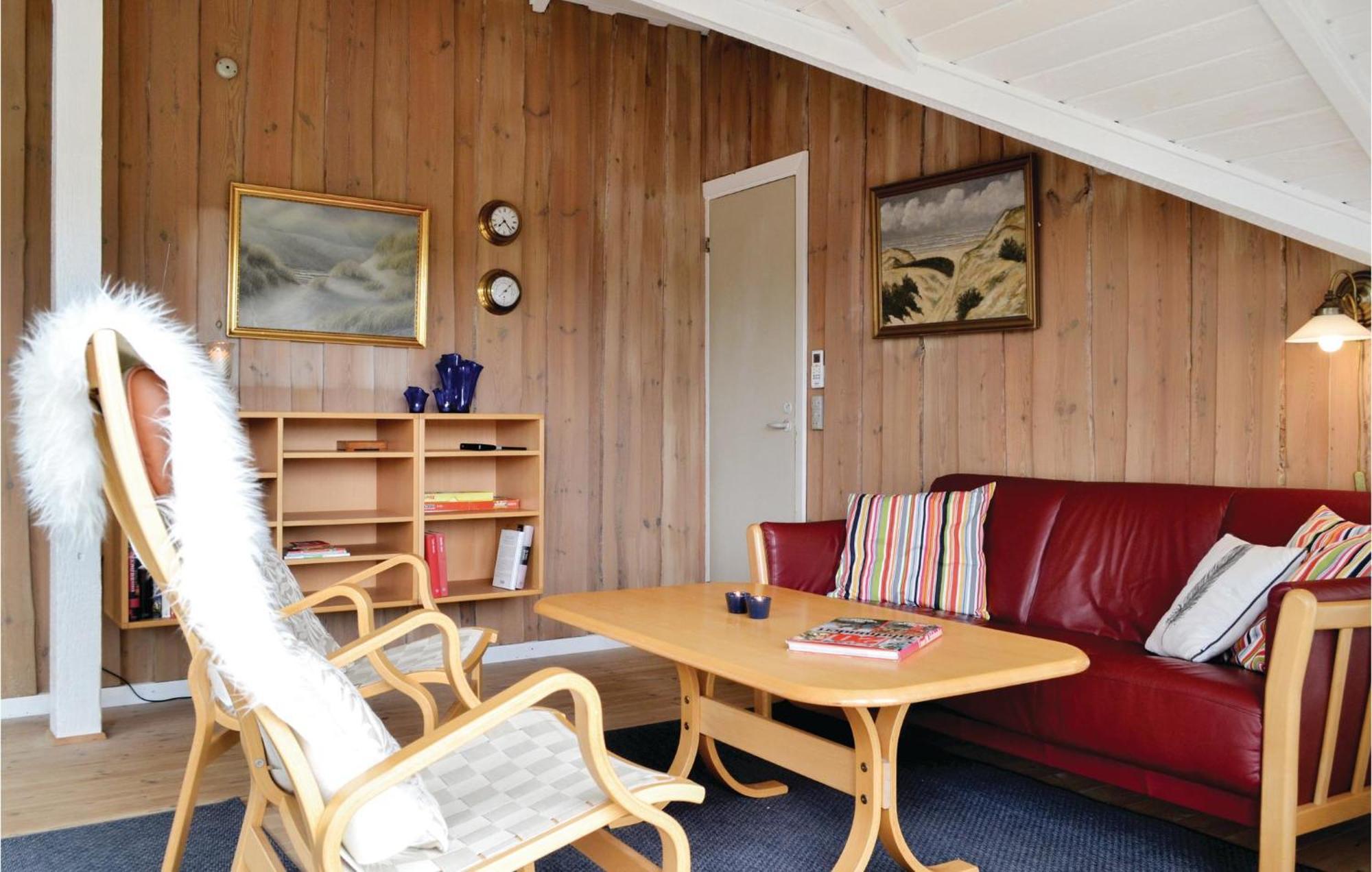 2 Bedroom Beautiful Home In Hvide Sande Bjerregard Экстерьер фото